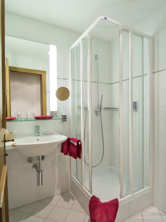 Post Sport- Und Wellness Hotel 4*